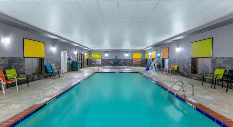 La Quinta Inn & Suites by Wyndham Horn Lake / Southaven Area — photo 5