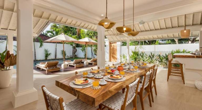 Beautiful villa with private pool, garden & terrace | Good for workation | Pet-friendly — photo 4