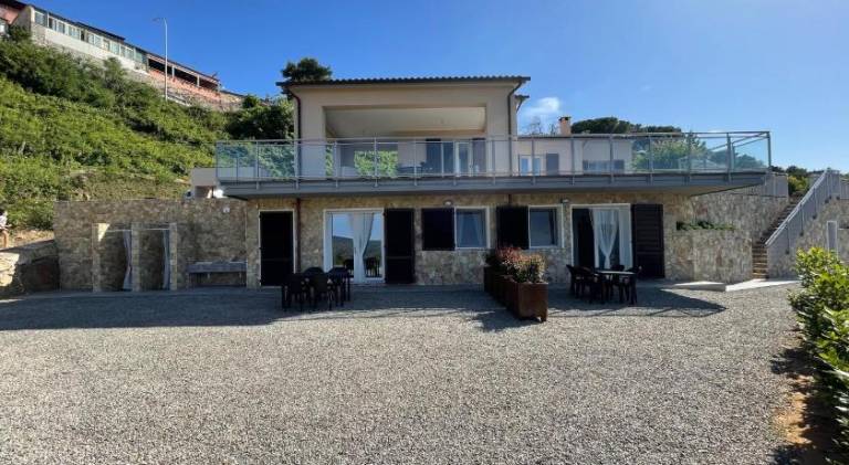 House with garden | Suitable for remote work | Dogs allowed in Porto Azzurro