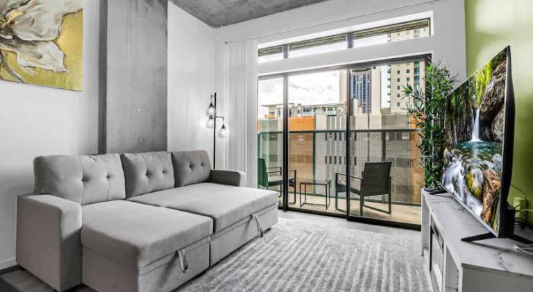 Charming rental apartment with pool | Pets allowed — photo 3