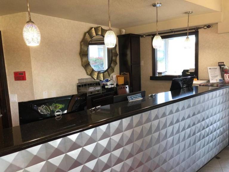 District Hotel — photo 5