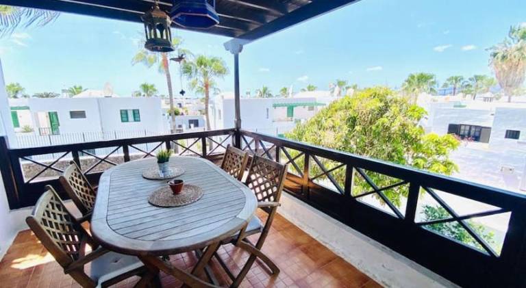 Vacation home with patio, garden & BBQ — photo 4