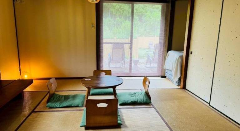 Vacation home with private pool, BBQ & sauna — photo 4