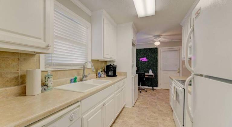 Charming vacation home | Suitable for remote work | Dogs allowed — photo 3