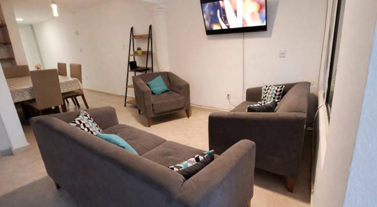House with patio & yard | Perfect for remote work | Pet-friendly — photo 2