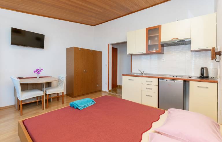 Rental apartment with barbeque | Sea view — photo 4
