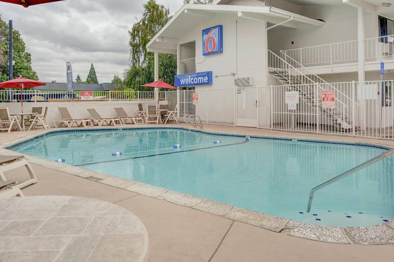 Motel 6 Portland, OR - Central in Portland, OR