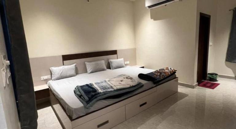 Hotel Jaipur In, Jatipura Parikrama Marg Near Mukharvind Temple — photo 2