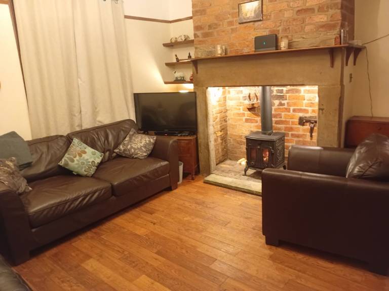 House  Glossop