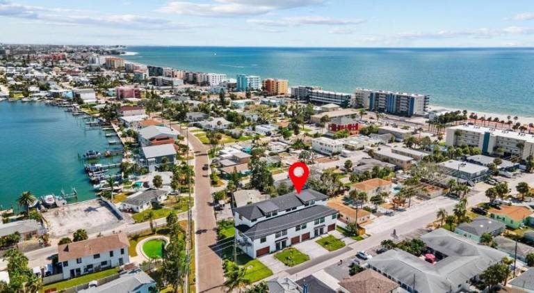 Luxury New Madeira Beach Townhome! Perfect for Holiday Getaways & Families! Steps to Beach! in Treasure Island, FL