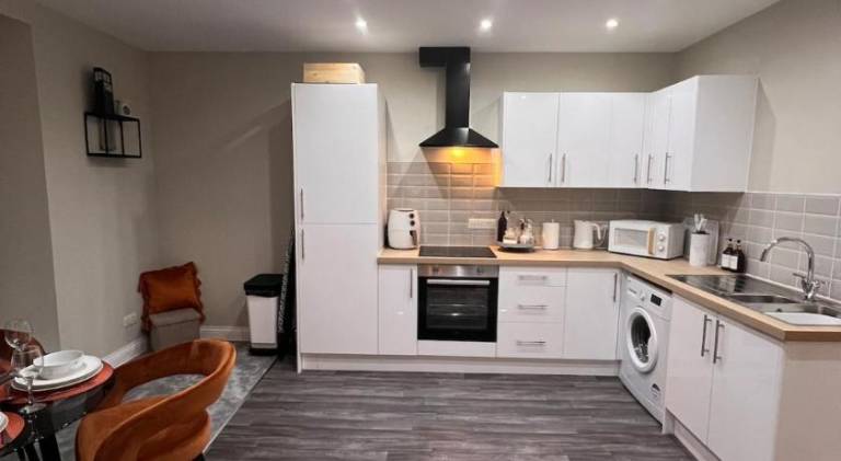 Apartment with 2 rooms for 6 persons — photo 4
