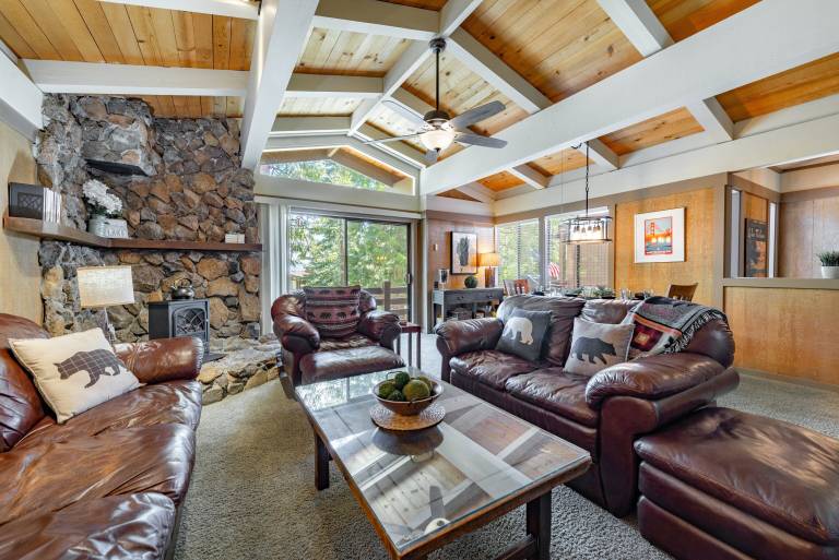 Condo Dollar Point