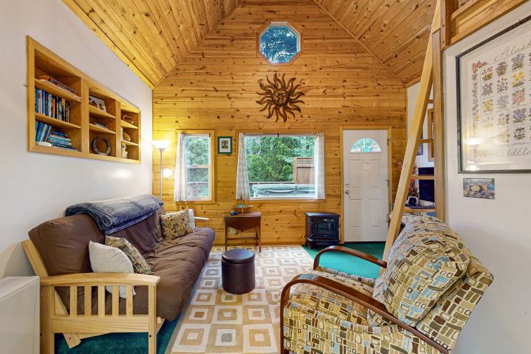 Cabin Girdwood