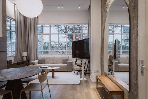 Apartment Tel Aviv District