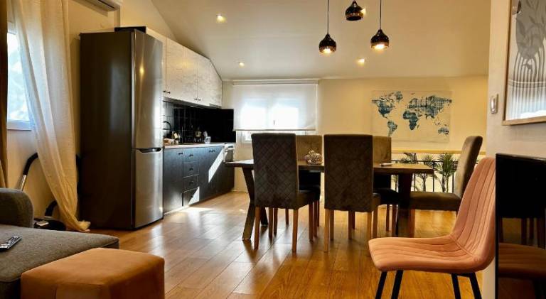 Rental apartment with 2 rooms for 6 persons in Chania