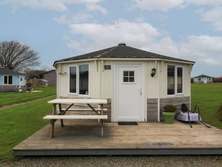 Cottage Hartland