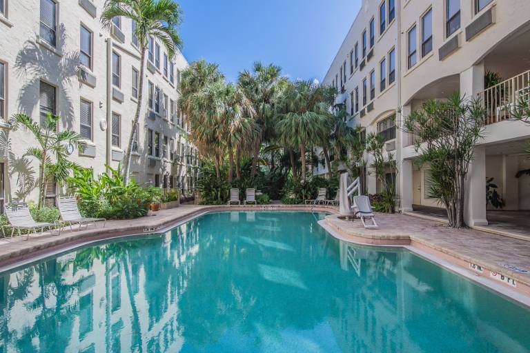 Condo Palm Beach