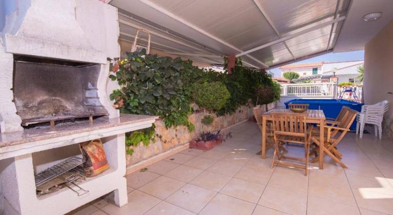 Vacation home with 2 rooms for 5 persons in Ragusa