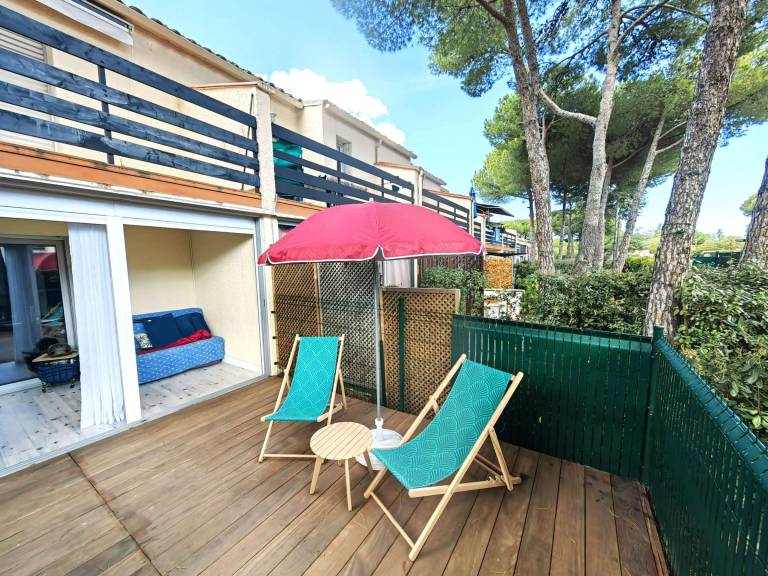 Apartment with pool in Agde