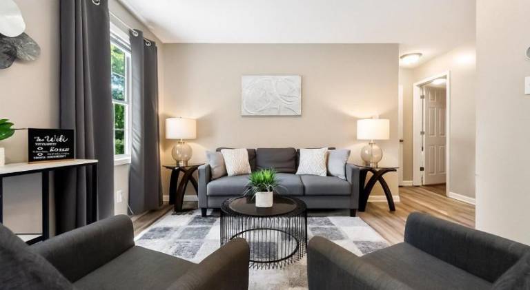 Rental apartment | Suitable for remote work in Warsaw, IN