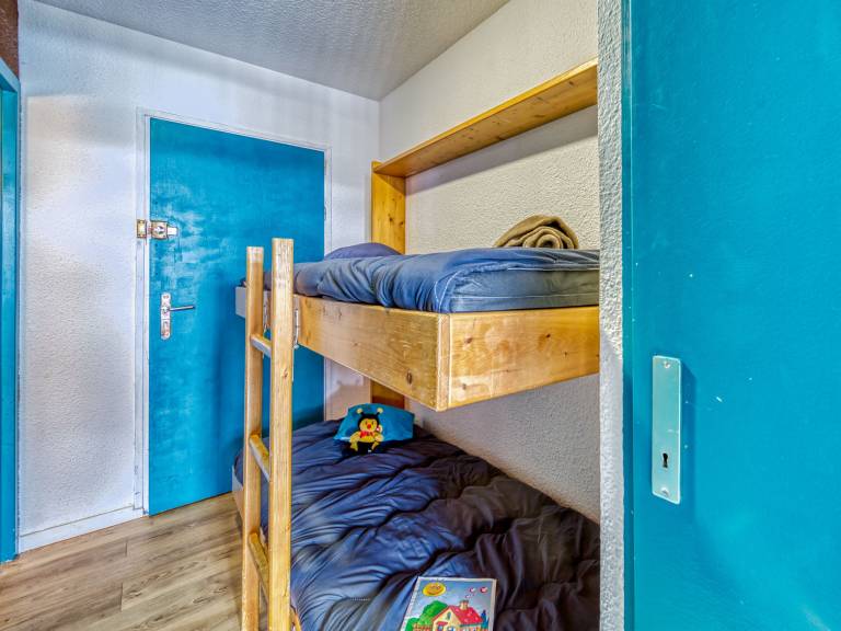 Holiday apartment with 1 room for 4 persons — photo 5