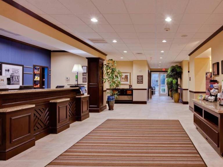 Hampton Inn & Suites Stuart-North — photo 4