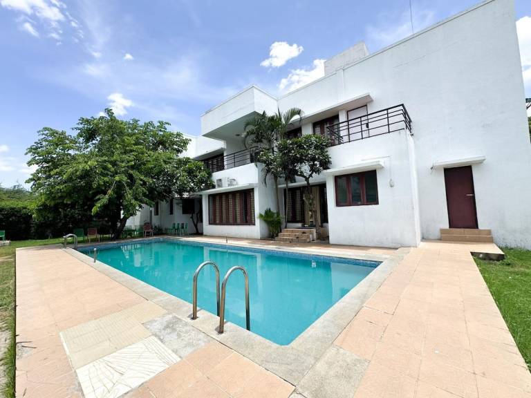 7200 m&sup2; Ferienhaus