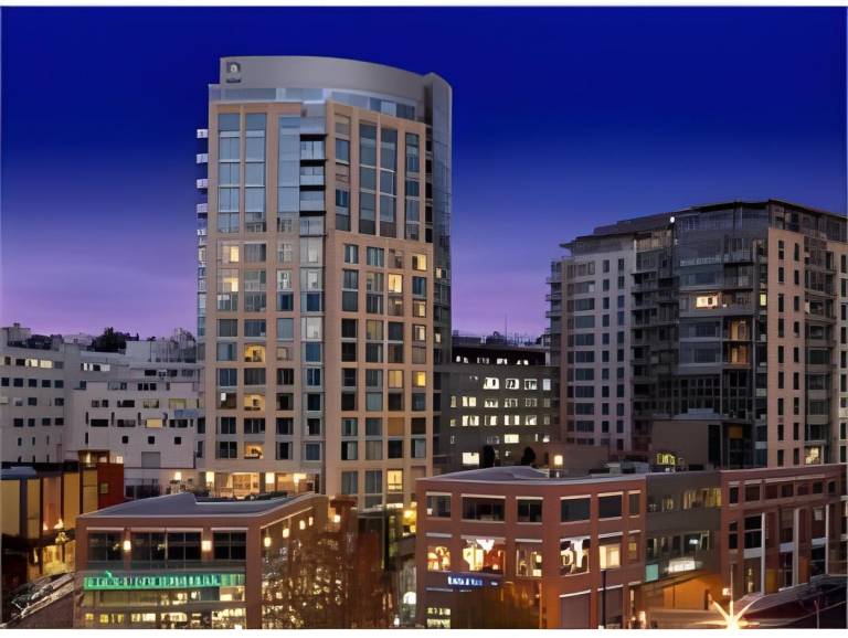1 Hotel Seattle in Seattle, WA