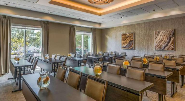 Hampton Inn and Suites Tallahassee Capitol - University — photo 4