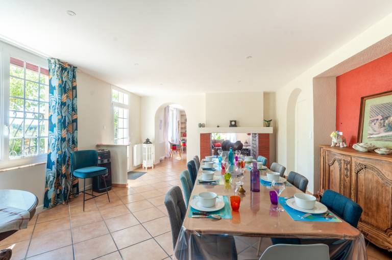 Family-friendly vacation home with terrace, BBQ & yard | Dogs allowed — photo 2
