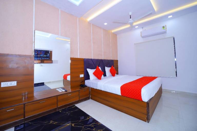 Hotel white town agra — photo 4