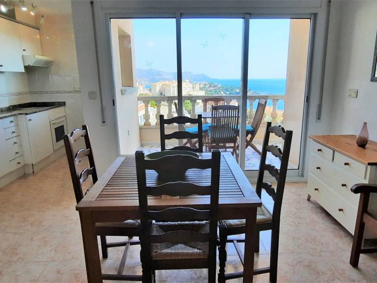 Apartment with barbeque & pool | Beach nearby | Dogs allowed — photo 3