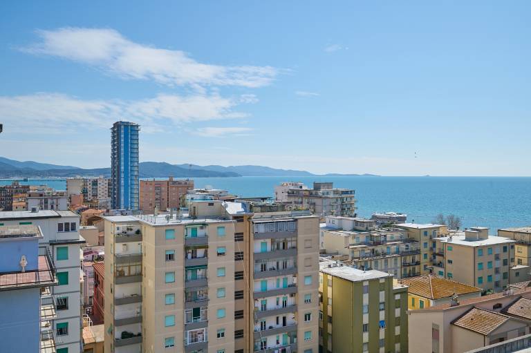 Ample holiday apartment with patio | Sea view | Beach nearby | Good for workation | Pets are welcome — photo 3