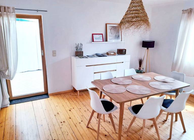 Seminar & Ferienwohnung Sankt Martin 225 N N