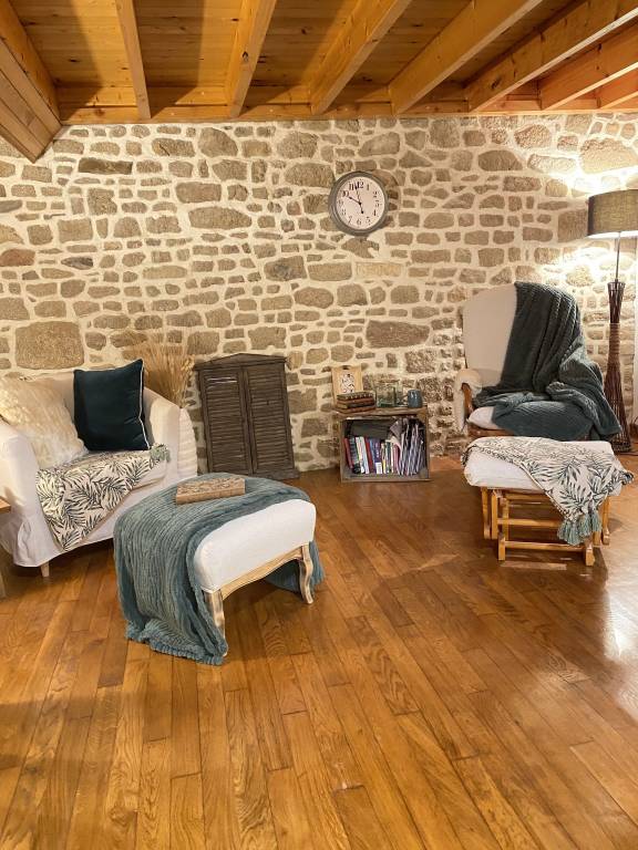 Apartment  Champcervon