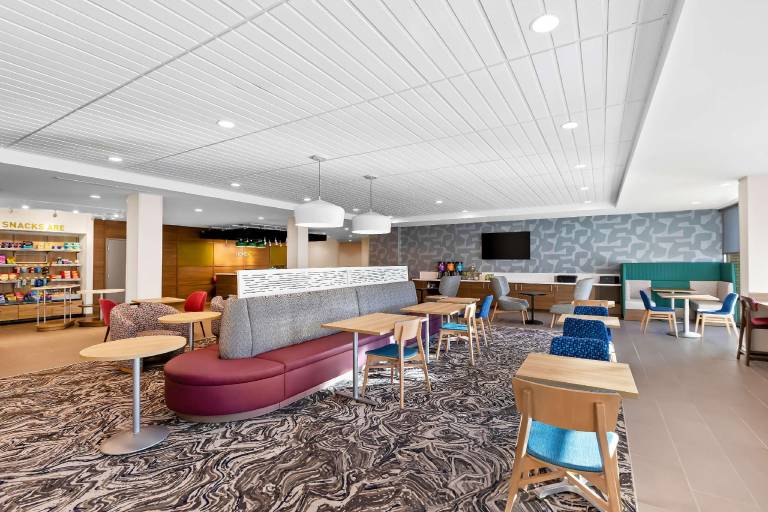 Home2 Suites by Hilton Hendersonville — photo 5