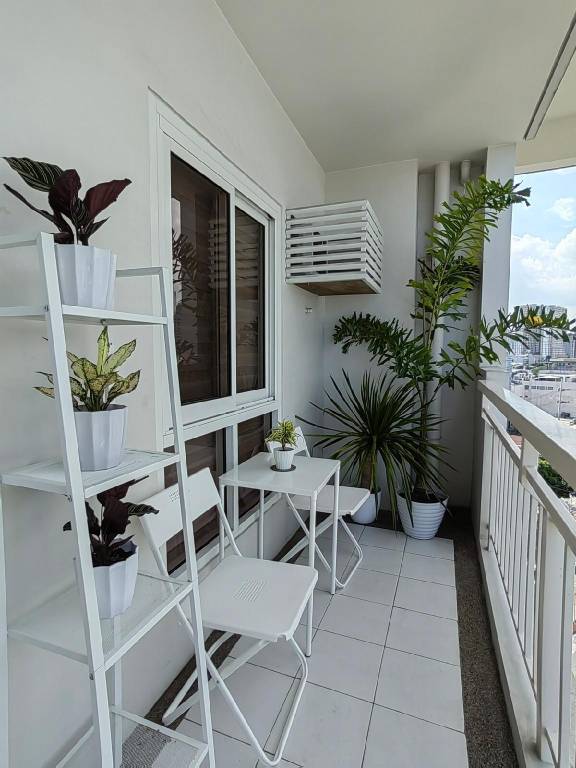 Happirest Cozy Crib 2-BR Lumiere Residences — photo 5