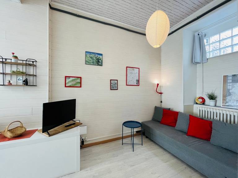 Rental apartment with 1 room for 5 persons — photo 2