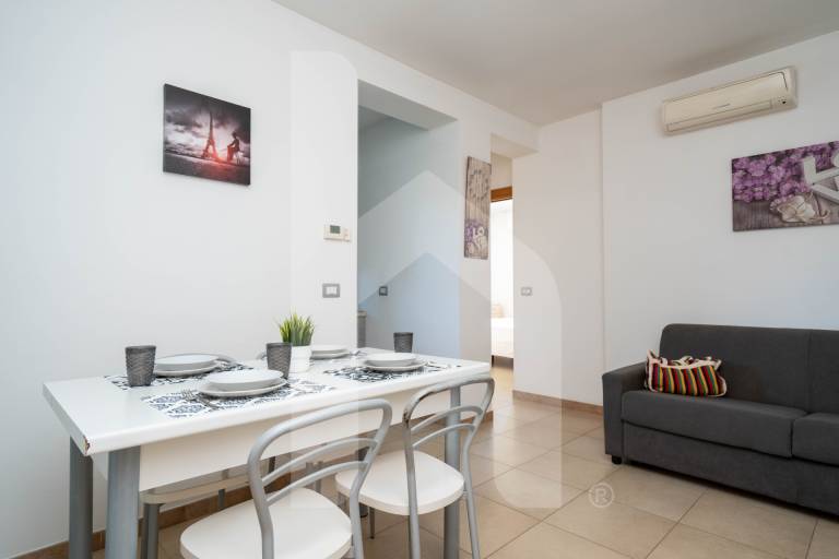 Rental apartment with pool & terrace | Beach view in Pineto
