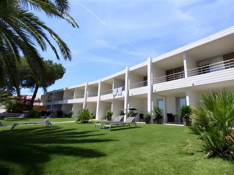 Hotel Restaurant Dolce Vita in Ajaccio