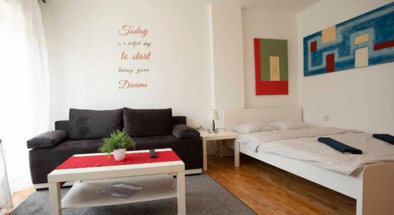 Rental apartment with 1 room for 4 persons in Zagreb