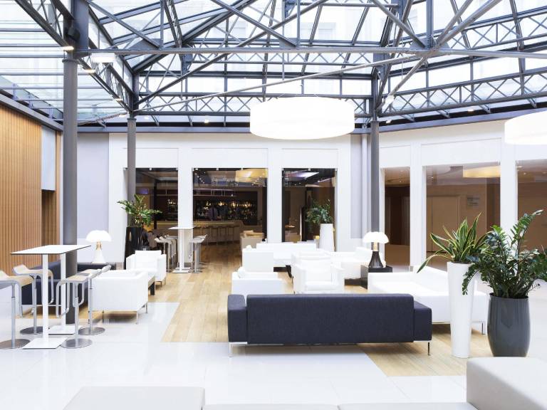 Novotel Toulouse Centre Wilson — photo 2
