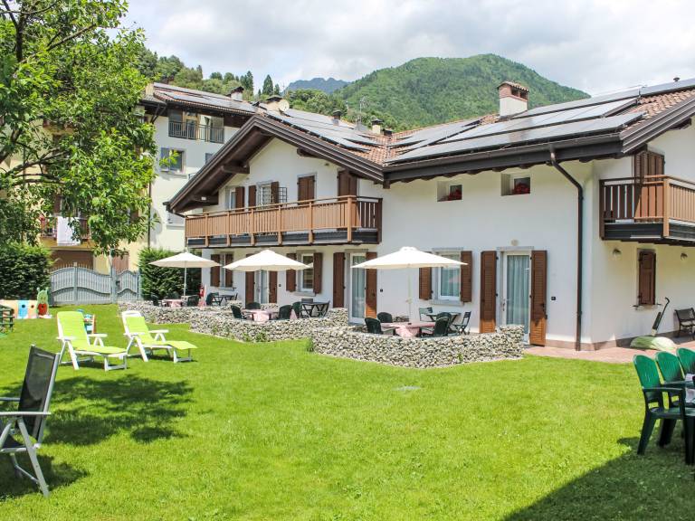Ferienwohnung in Tiarno di Sopra, Gardasee für max. 4 Personen Ferienwohnung in Tiarno di Sopra, Gardasee für max. 4 Personen