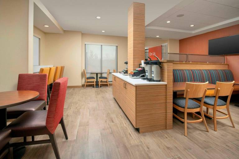 TownePlace Suites by Marriott College Park — photo 4