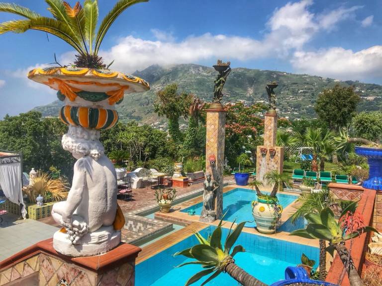 Bed and breakfast  Ischia