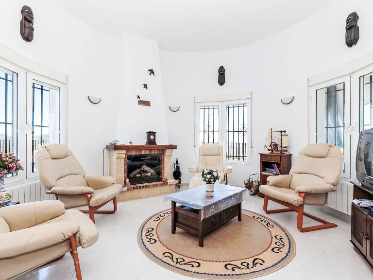Fully equipped house with garden, private pool & BBQ | Nature view | Pet-friendly — photo 3