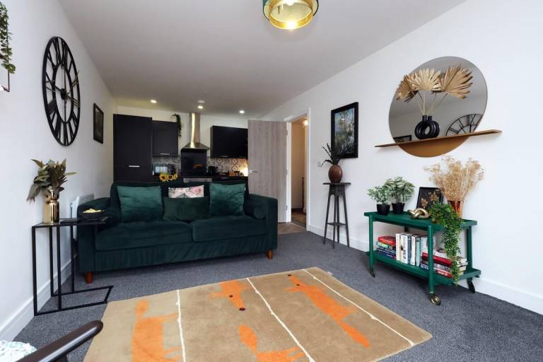 Nice vacation home | Near National Museum Cardiff | Pets allowed — photo 2