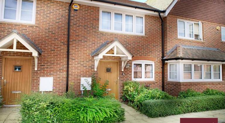 Nice vacation home with garden | Pets allowed in Wokingham
