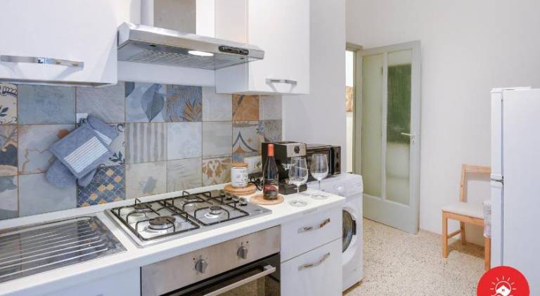 Rental apartment with 2 rooms for 5 persons — photo 3