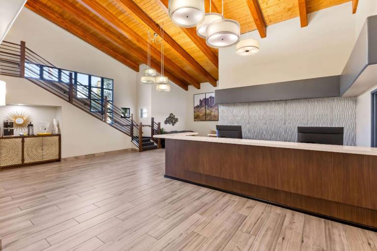 Days Inn & Suites by Wyndham Mesa Near Phoenix — photo 5